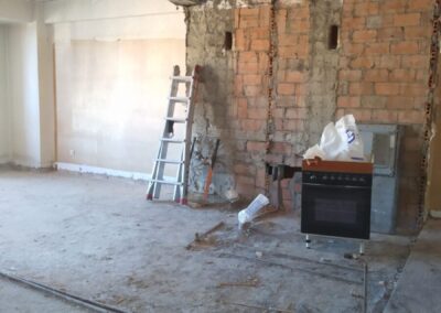 Imagen OBRA-Derribos-Proyecto-Nuestro-Refugio-scaled