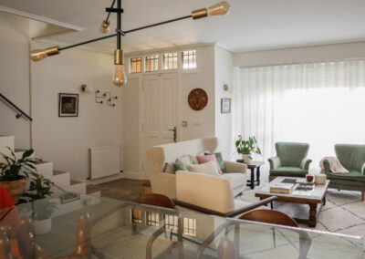 Imagen Vivomicasa-interiorismo-accesible-un-salon-con-Arte-104-scaled